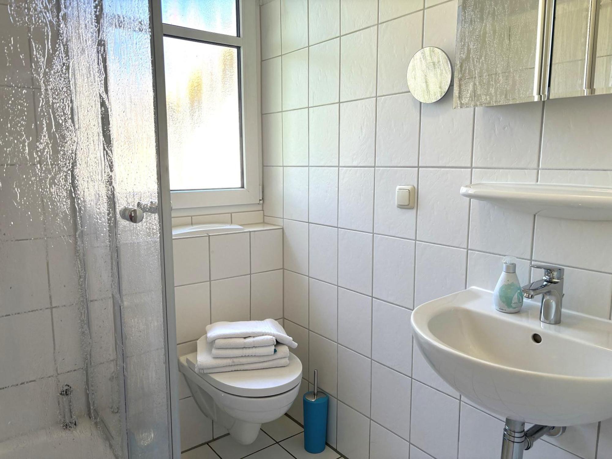 Haus Oie Idyll Mit Balkon 10 Minuten Zum Strand Zinnowitz Exterior foto