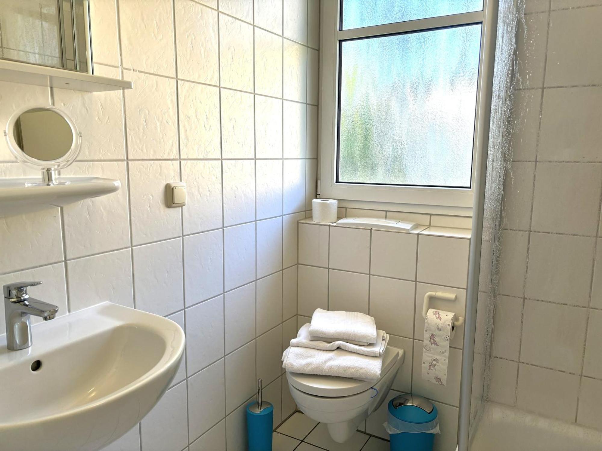 Haus Oie Idyll Mit Balkon 10 Minuten Zum Strand Zinnowitz Exterior foto